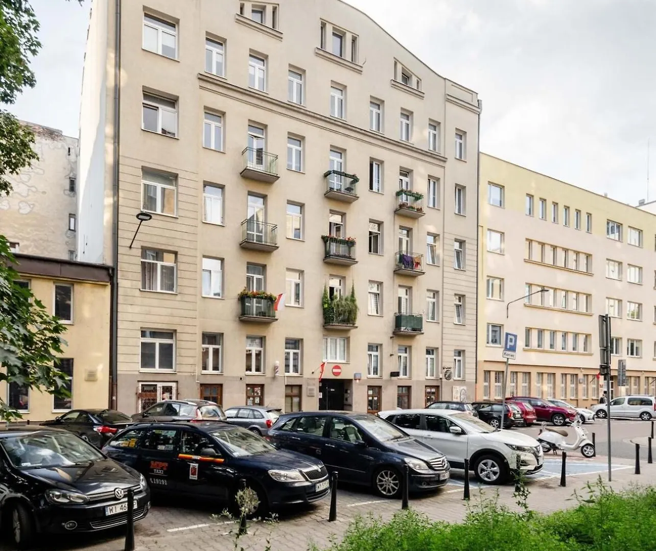 The Central Loft Chmielna Warsaw Apartment