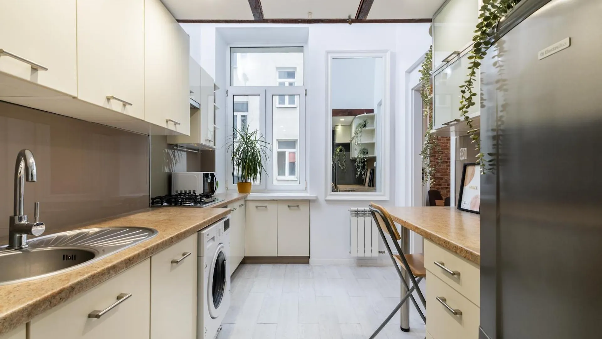 Apartment The Central Loft Chmielna Warsaw